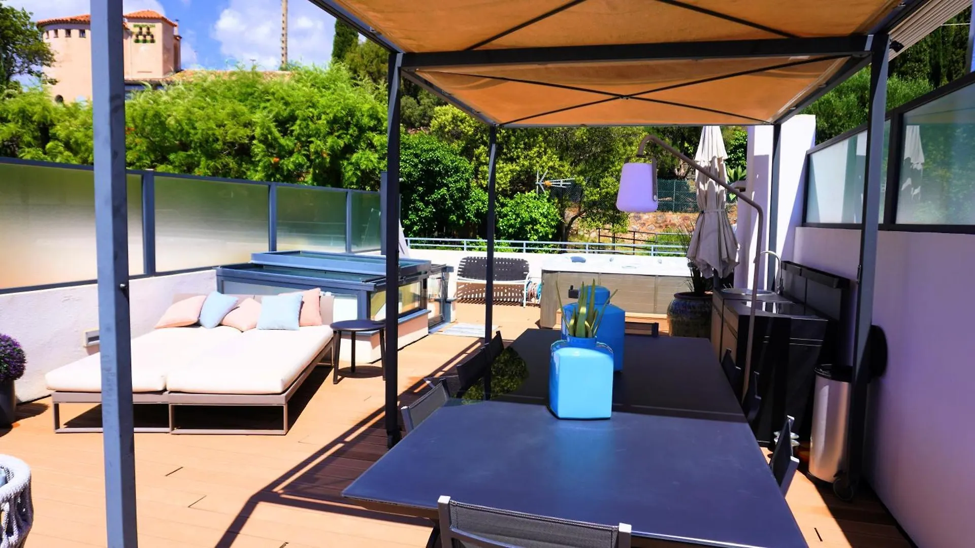Villa Avec Rooftop, Jacuzzi & Vue Mer By Palmazur Mandelieu Γαλλία