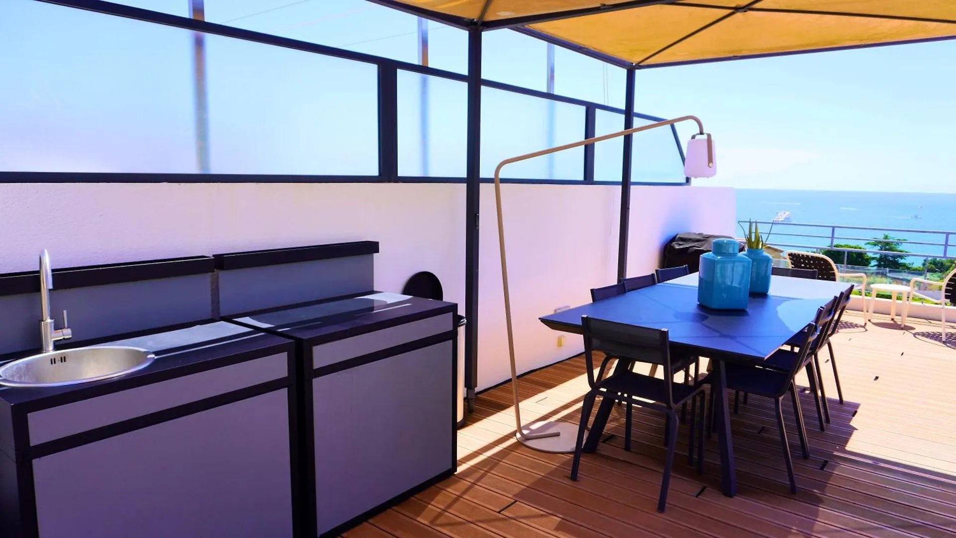 Villa Avec Rooftop, Jacuzzi & Vue Mer By Palmazur Mandelieu